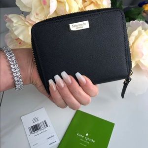 Kate Spade Darci gold EMBLEM wallet black zipper